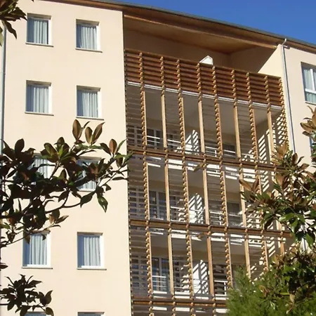 4 Pers. Dans Résidence Hôtelière
